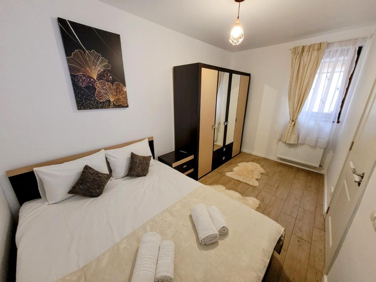 Apartamento Casa Feli Braşov Exterior foto
